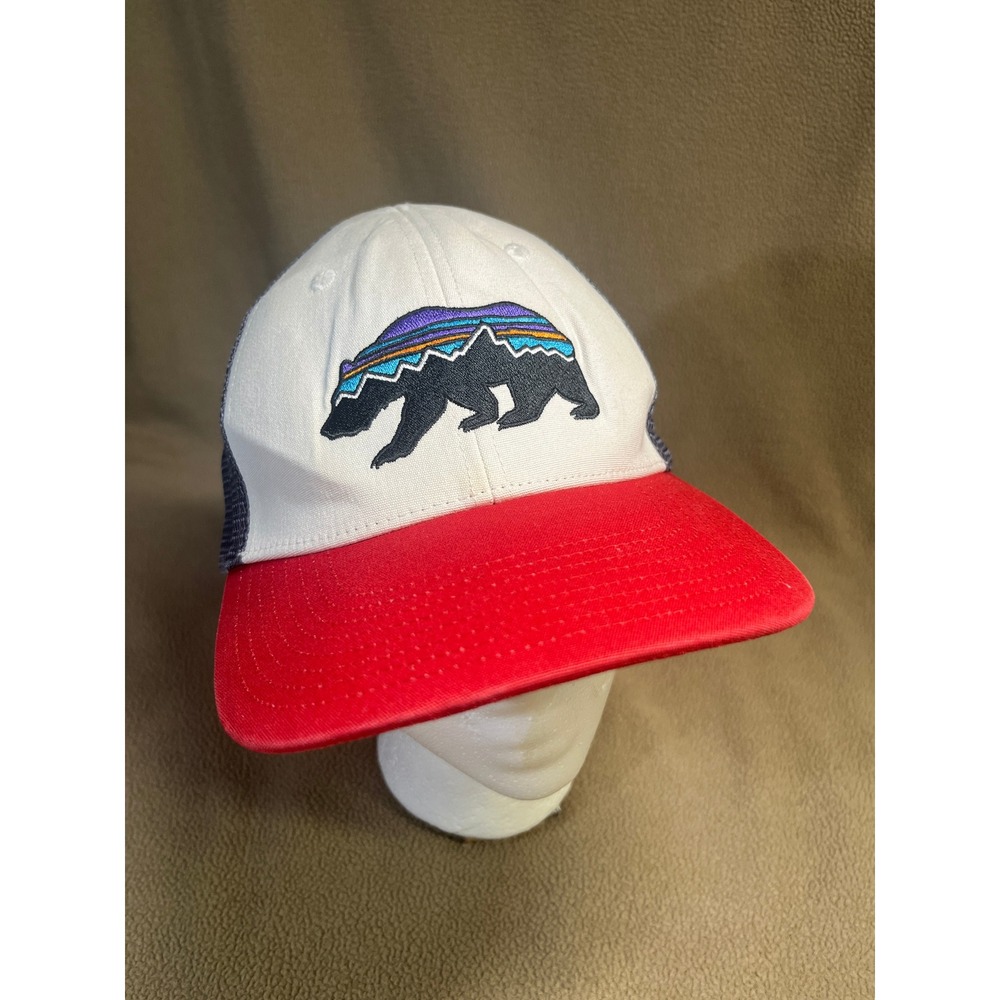 Patagonia Fitz Roy Bear Trucker Hat White Red Grey Adjustable Snapback Cap